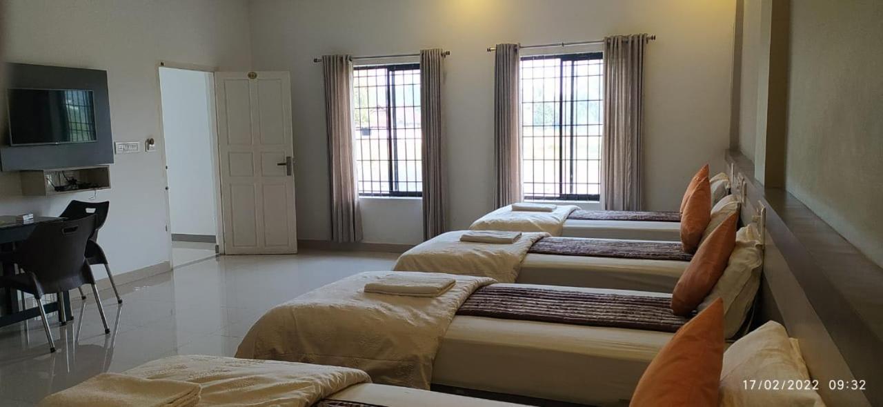 Alfa Inn Nedumbassery Exterior foto
