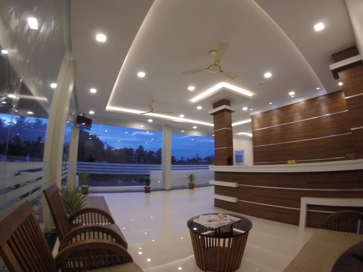 Alfa Inn Nedumbassery Exterior foto