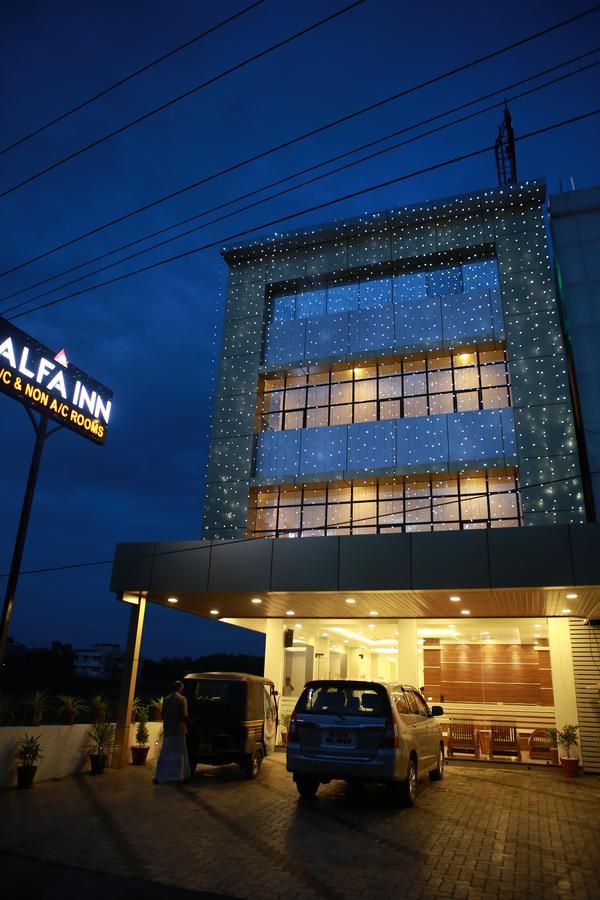 Alfa Inn Nedumbassery Exterior foto